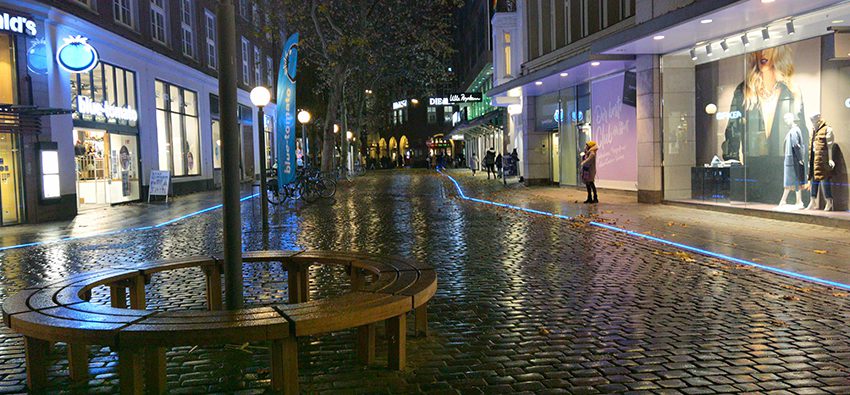 Near Moenckebergstr evening and rain