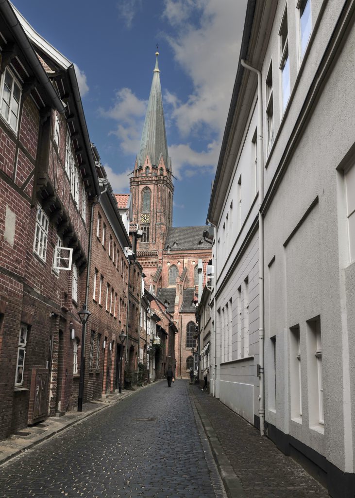Lüneburg Alley to St. Nicolai