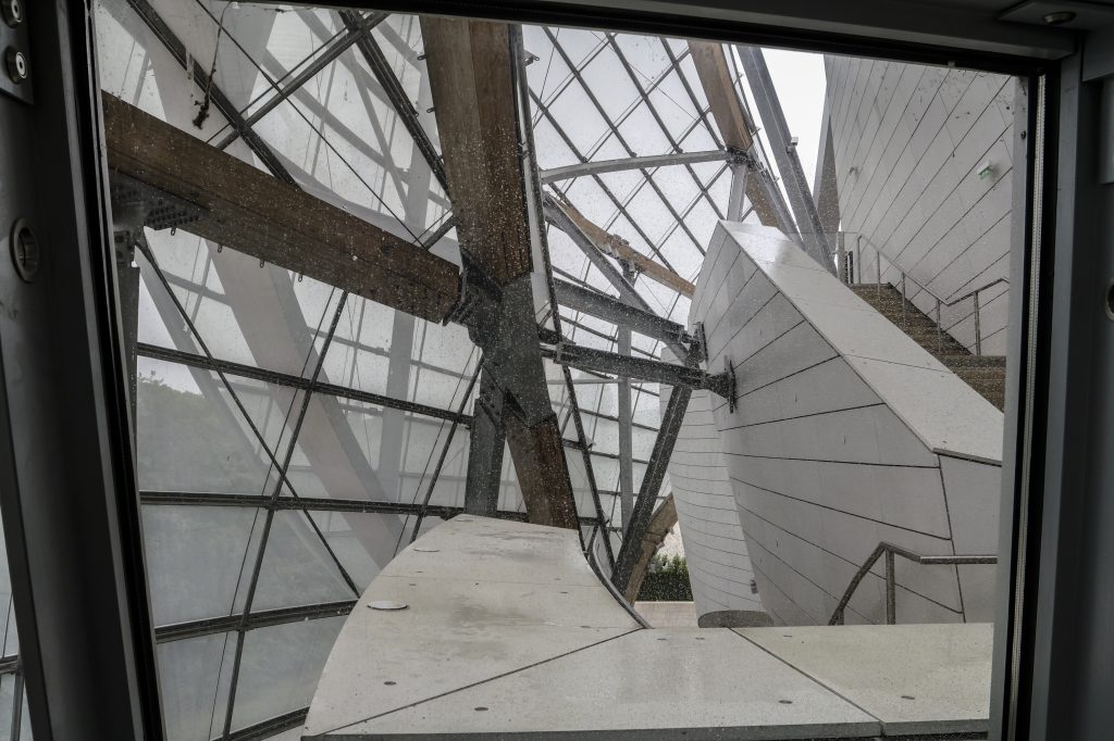 Fondation Louis Vitton Architecture Inside 01
